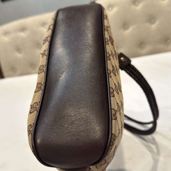 Authentic Gucci crossbody bag - Picture 6 of 15